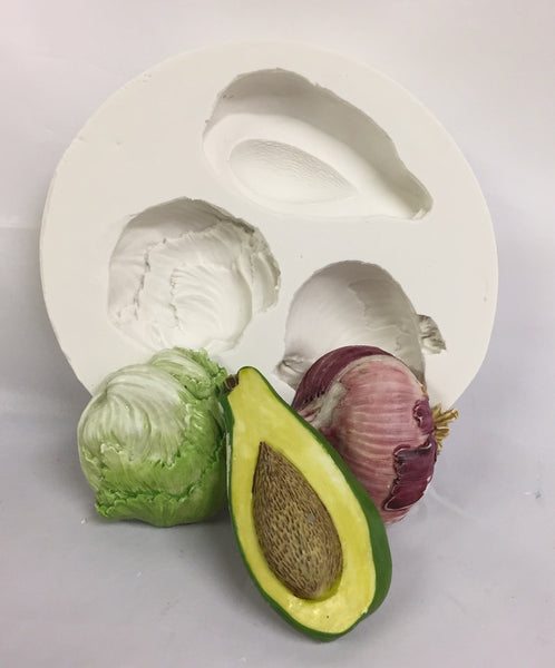 Lettuce, Avocado and Onion